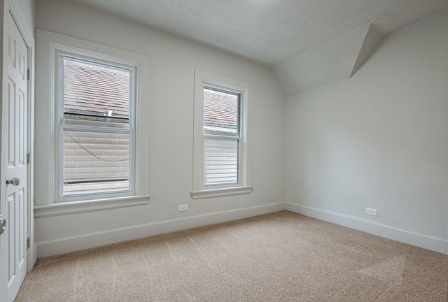 1218 N Parkside Avenue, Chicago, IL 60651