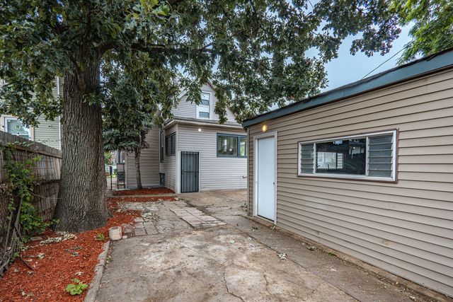 1218 N Parkside Avenue, Chicago, IL 60651