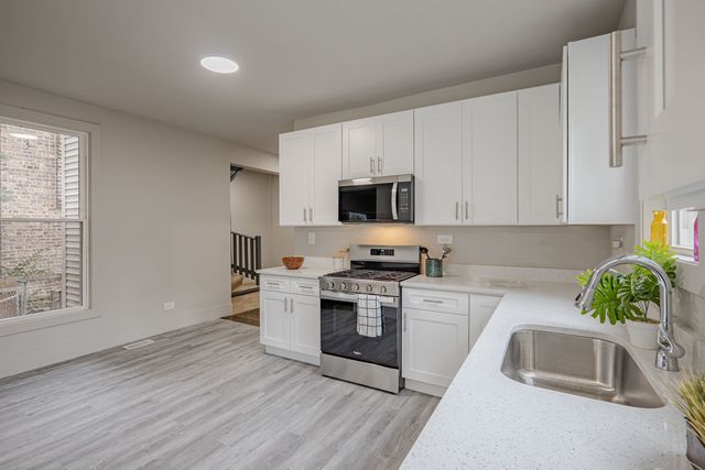 1218 N Parkside Avenue, Chicago, IL 60651