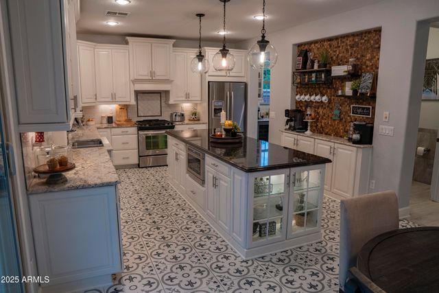 15239 W COLUMBINE Drive, Surprise, AZ 85379