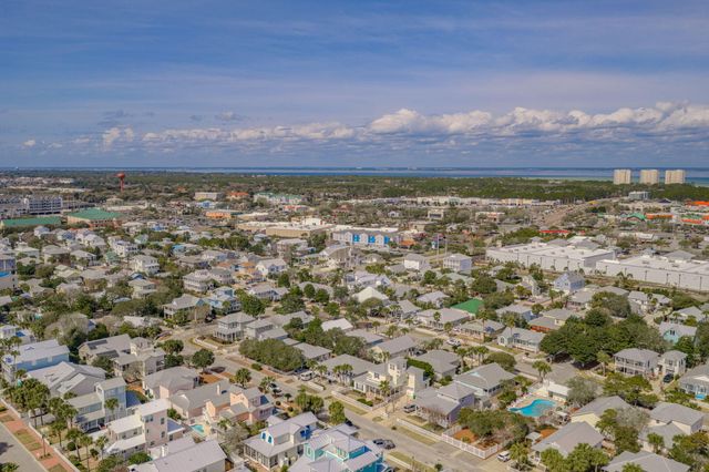 4459 Clipper Cove, Destin, FL 32541
