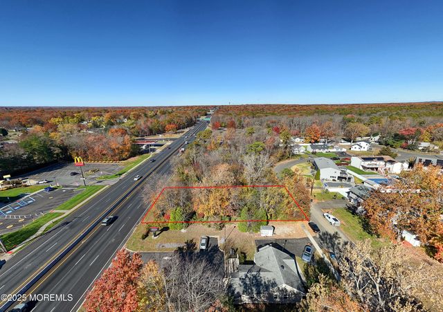 RT 9 Rustic Drive, Howell, NJ 07731