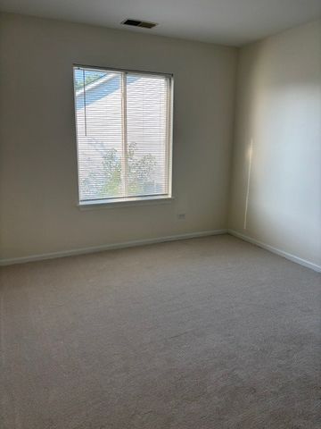 2420 Sisters Court, Naperville, IL 60564
