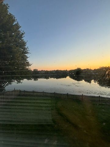 2420 Sisters Court, Naperville, IL 60564