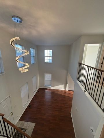 2420 Sisters Court, Naperville, IL 60564