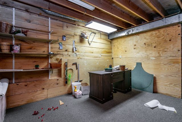 400 CEDAR LN, Columbia, MO 65201