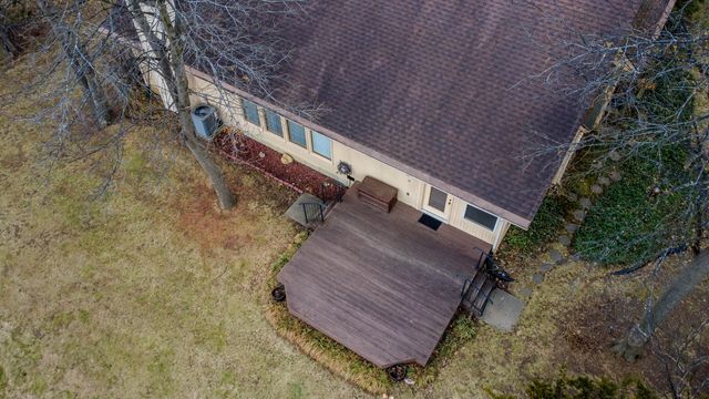 400 CEDAR LN, Columbia, MO 65201