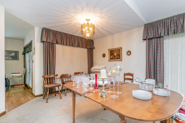 400 CEDAR LN, Columbia, MO 65201