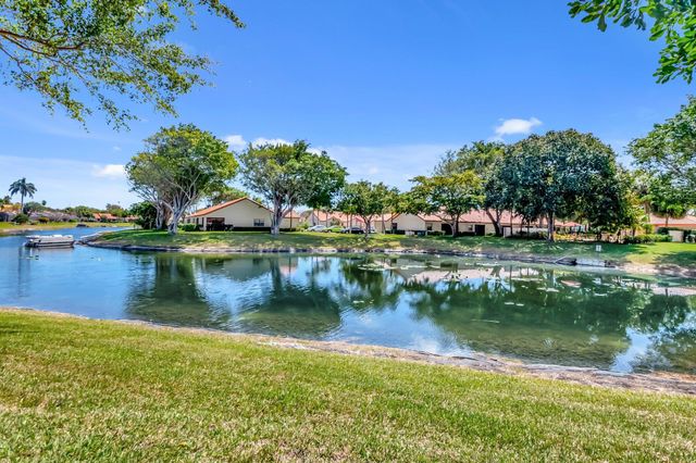 66 Centennial Court, Deerfield Beach, FL 33442