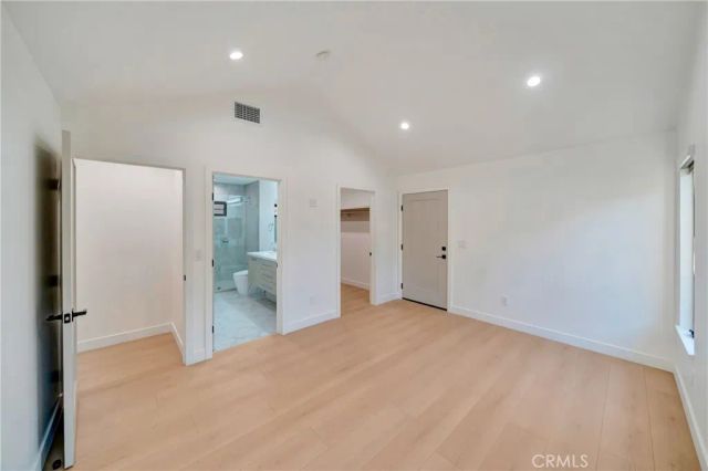 7401 Dempsey Ave, Van Nuys, CA 91406