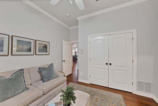 1932 Channing Park Drive, Arlington, TX 76013