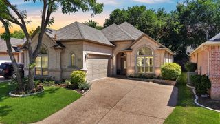 1932 Channing Park Drive, Arlington, TX 76013