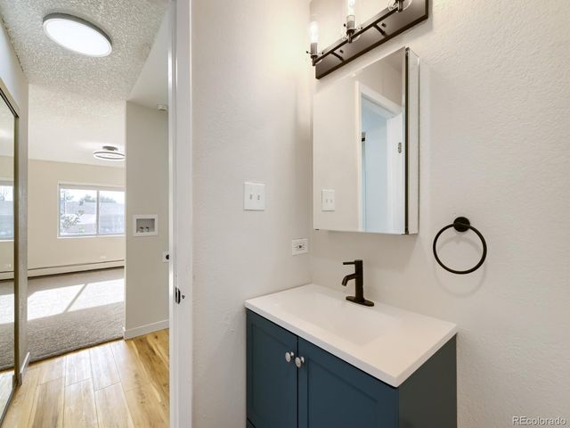 707 W 96th Ave 9, Denver, CO 80260