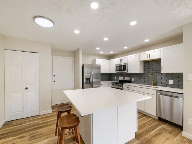 707 W 96th Ave 9, Denver, CO 80260