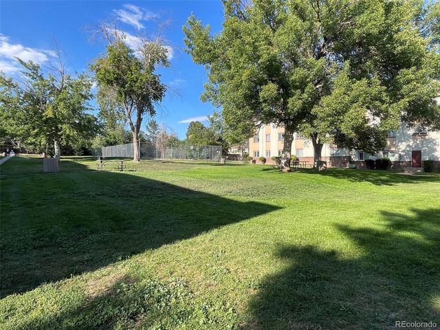 707 W 96th Ave 9, Denver, CO 80260