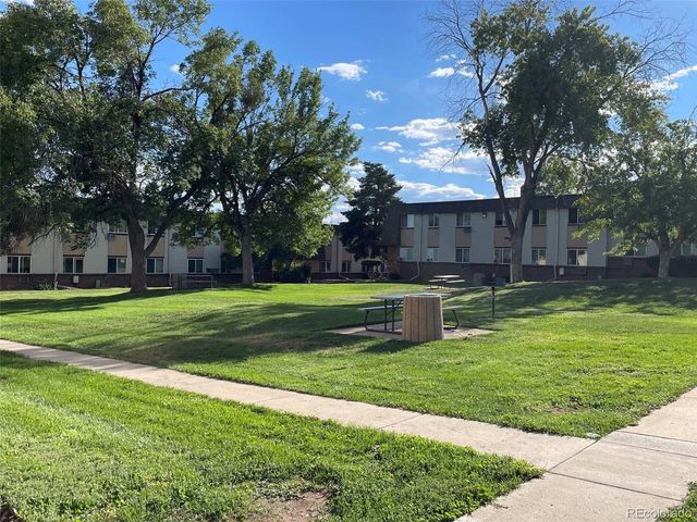 707 W 96th Ave 9, Denver, CO 80260
