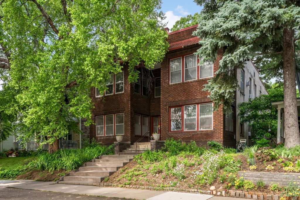2440 Stevens Avenue 2, Minneapolis, MN 55404 — exterior