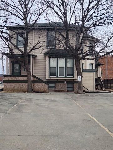 615 WILLOW Avenue, Council Bluffs, IA 51501