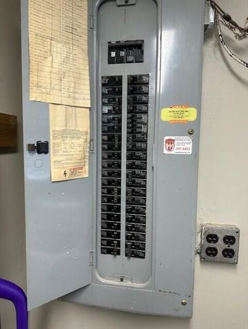 615 WILLOW Avenue, Council Bluffs, IA 51501