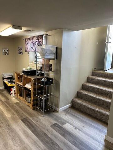 615 WILLOW Avenue, Council Bluffs, IA 51501