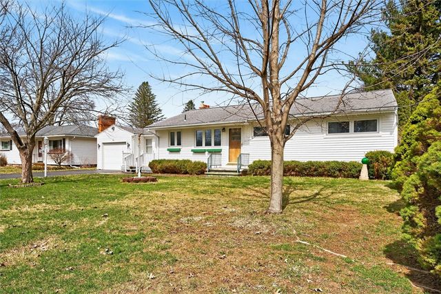 168 Willowen Drive, Irondequoit, NY 14609