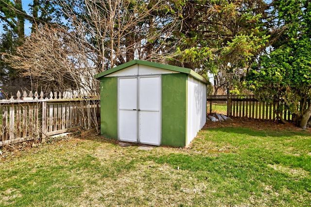 168 Willowen Drive, Irondequoit, NY 14609