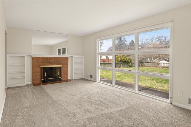 168 Willowen Drive, Irondequoit, NY 14609