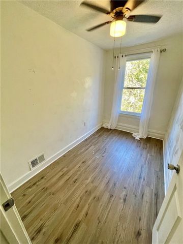 1812 Cecil St, Sharpsburg, PA 15215