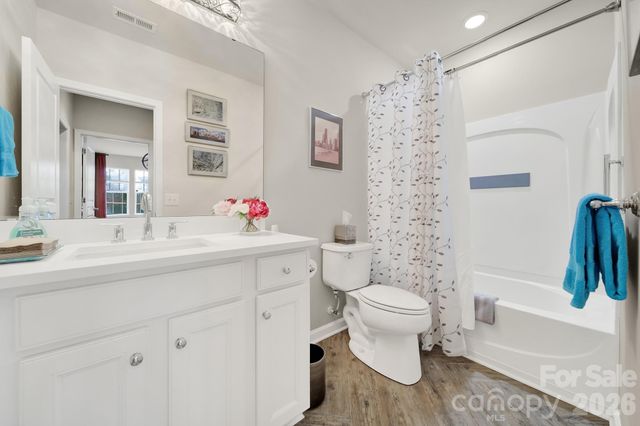 23051 Kingfisher Drive, Fort Mill, SC 29707