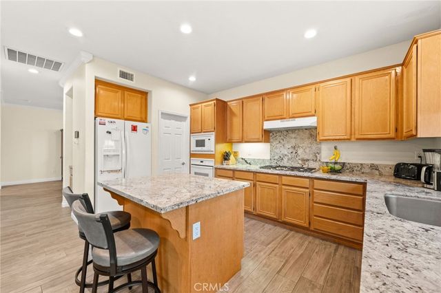 33926 Channel, Temecula, CA 92592