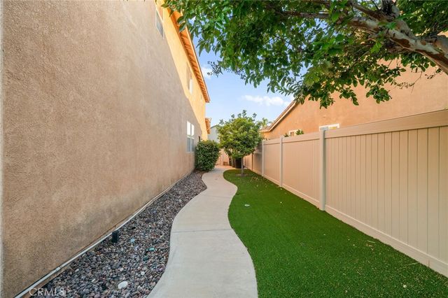 33926 Channel, Temecula, CA 92592