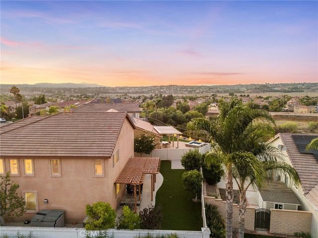 33926 Channel, Temecula, CA 92592