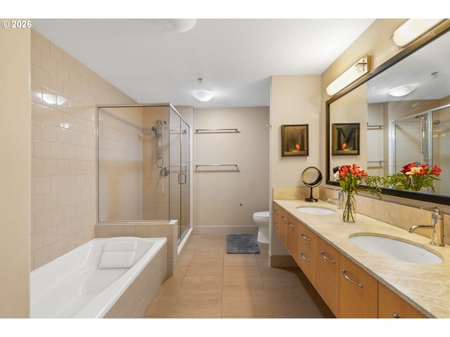 1221 Sw 10TH Ave 1501, Portland, OR 97205