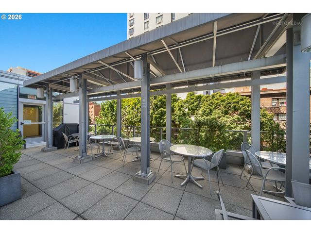 1221 Sw 10TH Ave 1501, Portland, OR 97205
