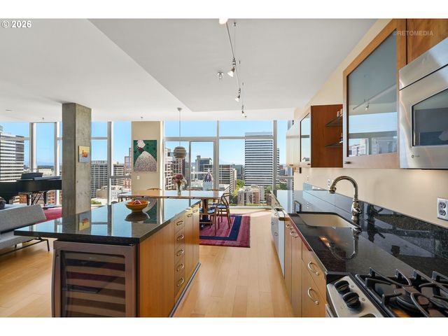 1221 Sw 10TH Ave 1501, Portland, OR 97205