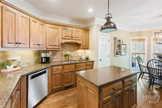 1030 Spring Lake Drive, Bishop, GA 30621