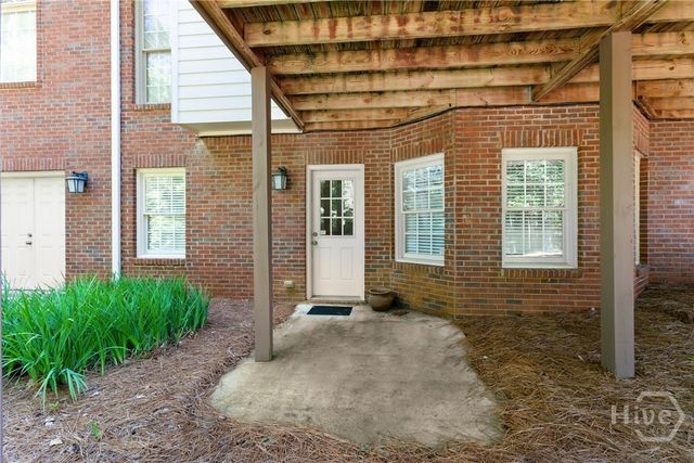 1030 Spring Lake Drive, Bishop, GA 30621