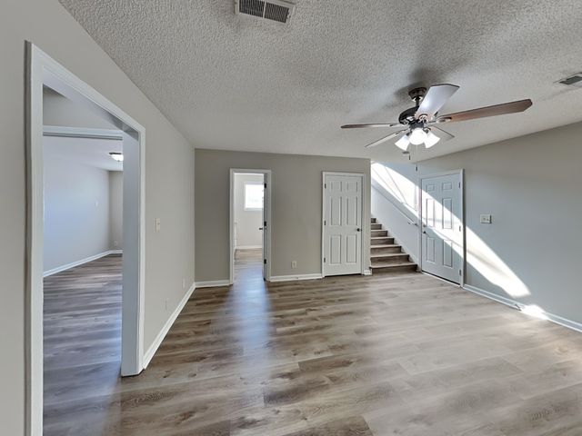 3411 Bradfield Dr, Clarksville, TN 37042