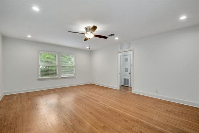 4909 Shoal Creek BLVD, Austin, TX 78756