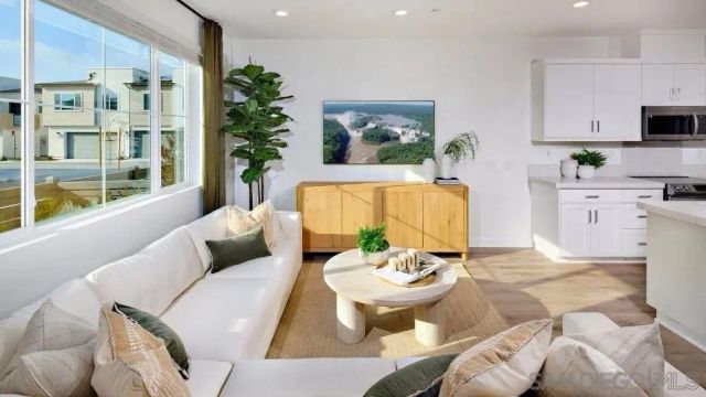 895 Jude Drive 3, Chula Vista, CA 91911