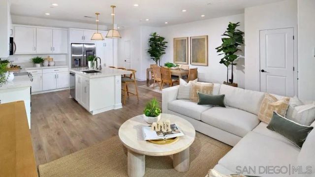 895 Jude Drive 3, Chula Vista, CA 91911