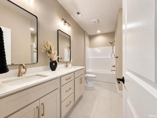 3893 Hagerstone Drive, West Lafayette, IN 47906