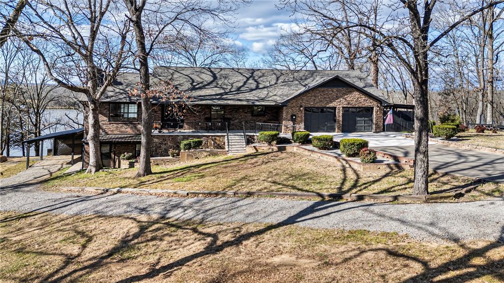 20 Rosemary Lane, Clarksville, AR 72830