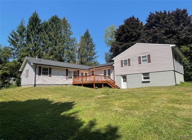 129 Knoll Wood Circle, Western, NY 13303