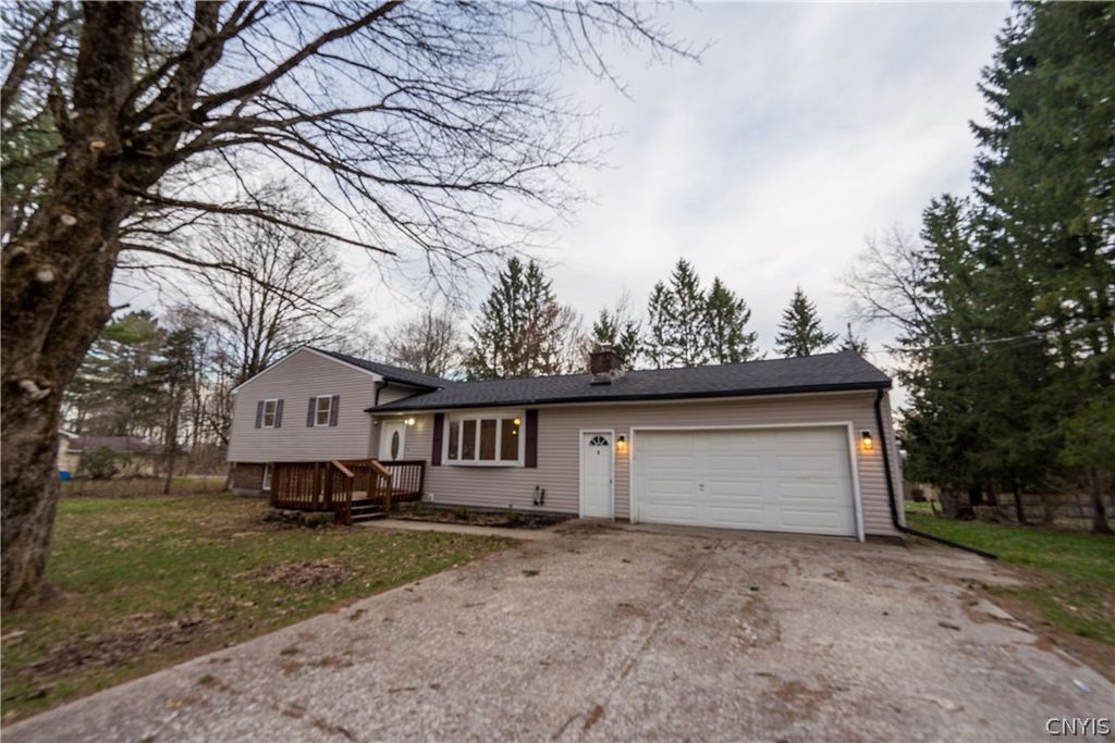 129 Knoll Wood Circle, Western, NY 13303