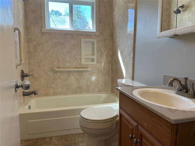 4542 S 23rd West Avenue, Tulsa, OK 74107