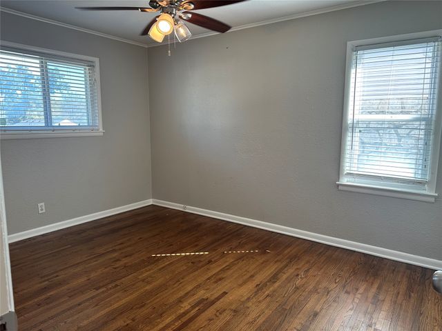 4542 S 23rd West Avenue, Tulsa, OK 74107