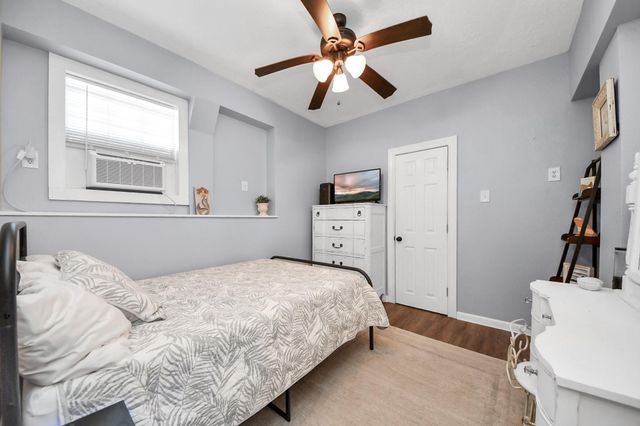 731 Marlin Street, Bayou Vista, TX 77563