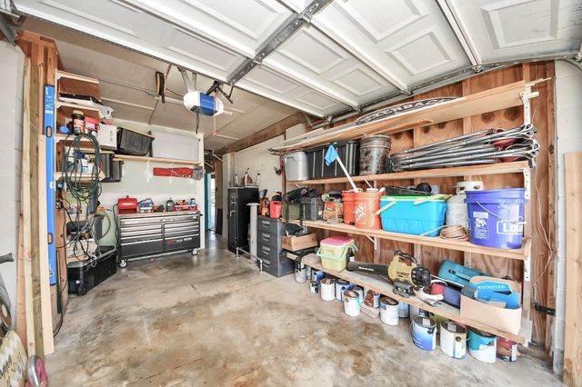 731 Marlin Street, Bayou Vista, TX 77563