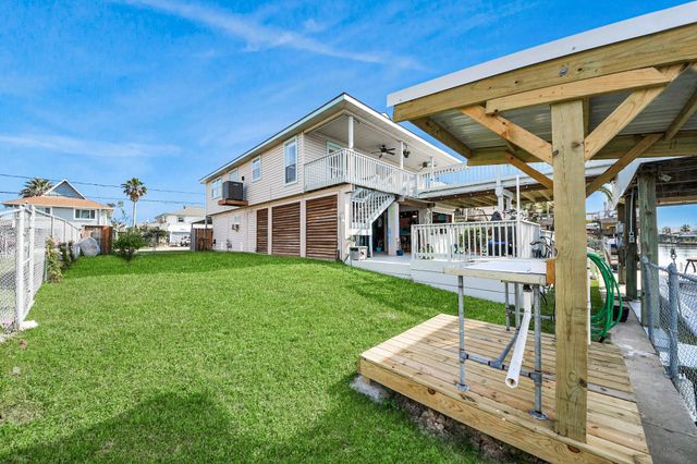 731 Marlin Street, Bayou Vista, TX 77563